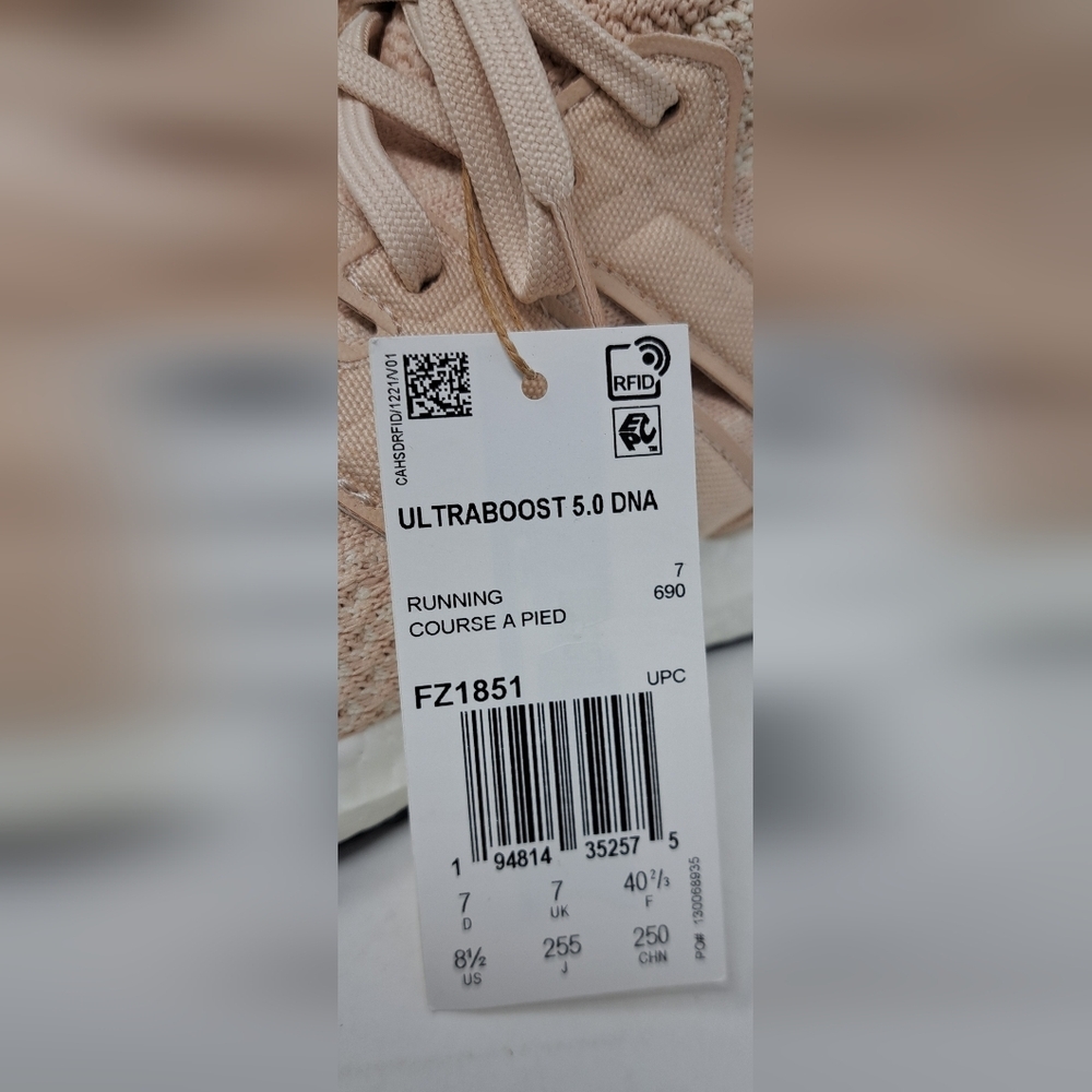 NEW Adidas Women's Ultraboost 5.0 DNA Running Shoes Sneakers Natural Size 8.5 US - Picture 8 of 14